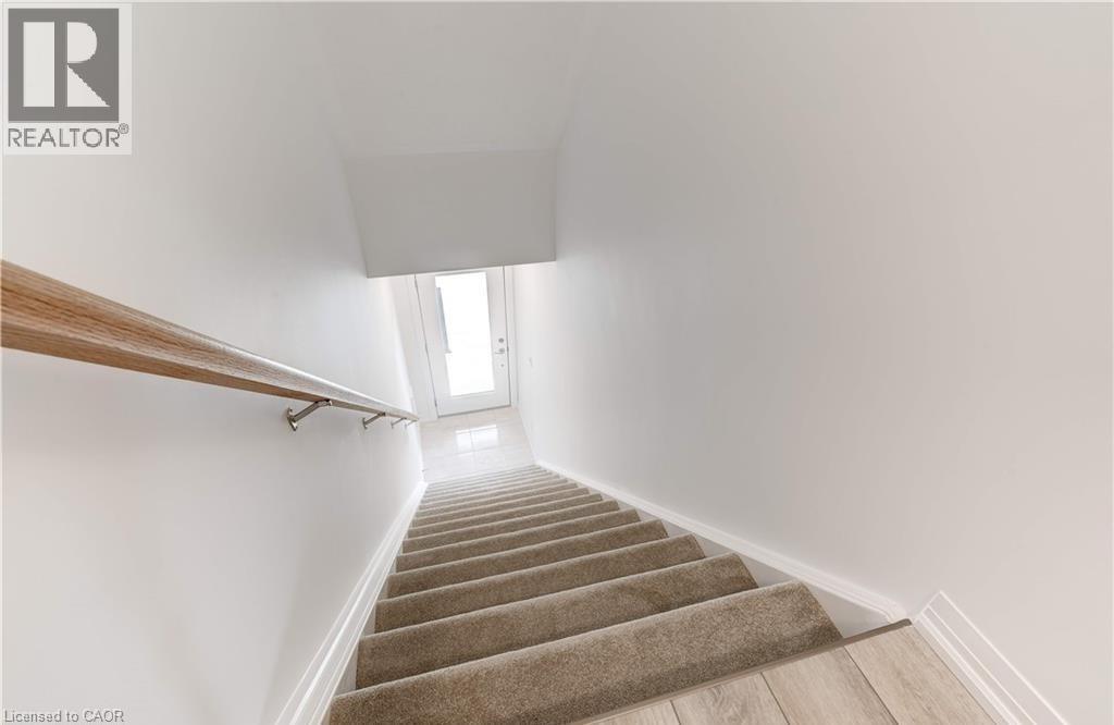 261 Woodbine Avenue Unit# 26, Kitchener, Ontario  N2R 0S7 - Photo 4 - 40811797