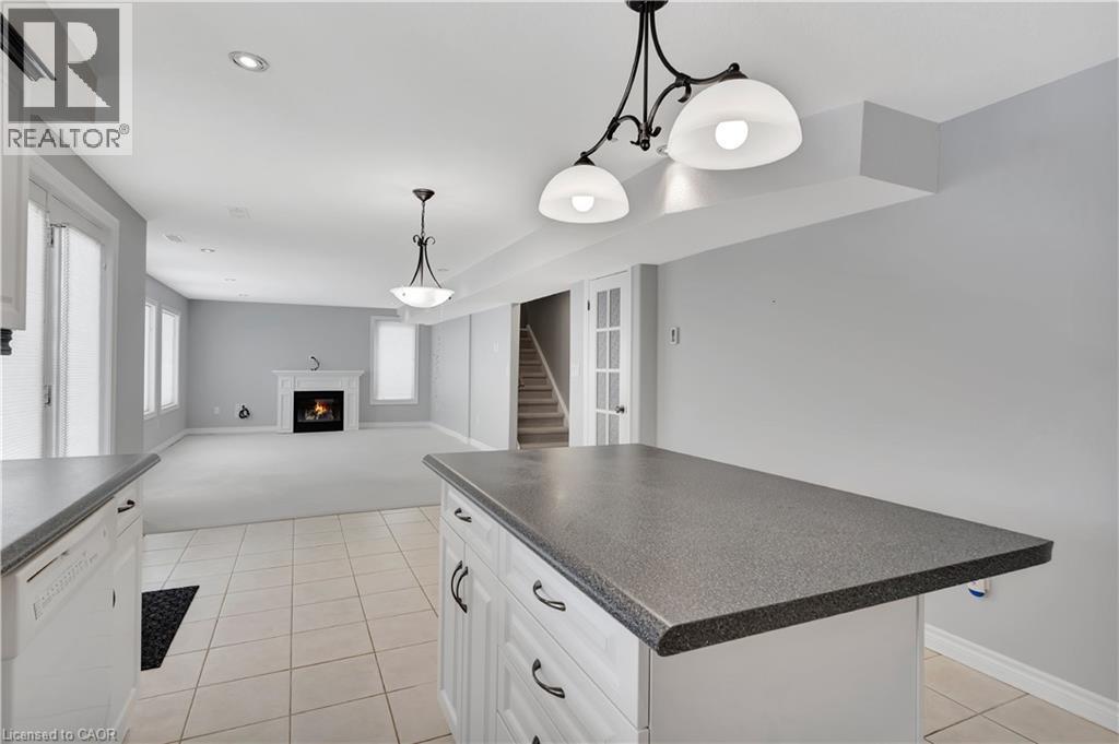 510 Forest Gate Crescent, Waterloo, Ontario  N2V 2X2 - Photo 37 - 40811566