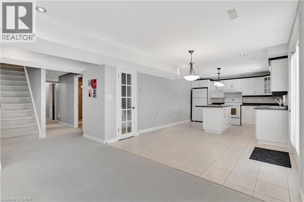 510 Forest Gate Crescent, Waterloo, Ontario  N2V 2X2 - Photo 39 - 40811566