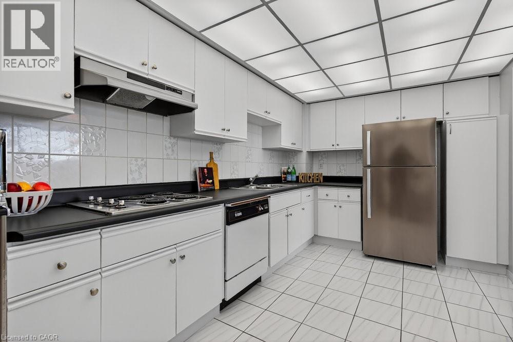 99 Donn Avenue Unit# 602, Stoney Creek, Ontario  L8G 5B2 - Photo 21 - 40812152