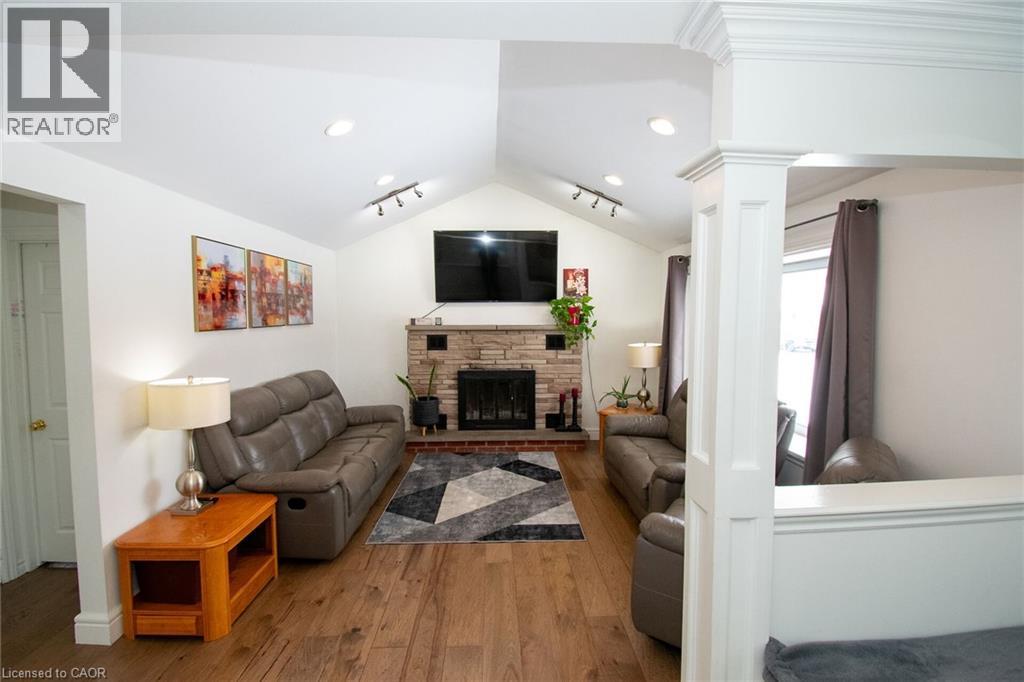 168 Fairview Avenue E, Dunnville, Ontario  N1A 1B1 - Photo 4 - 40812540