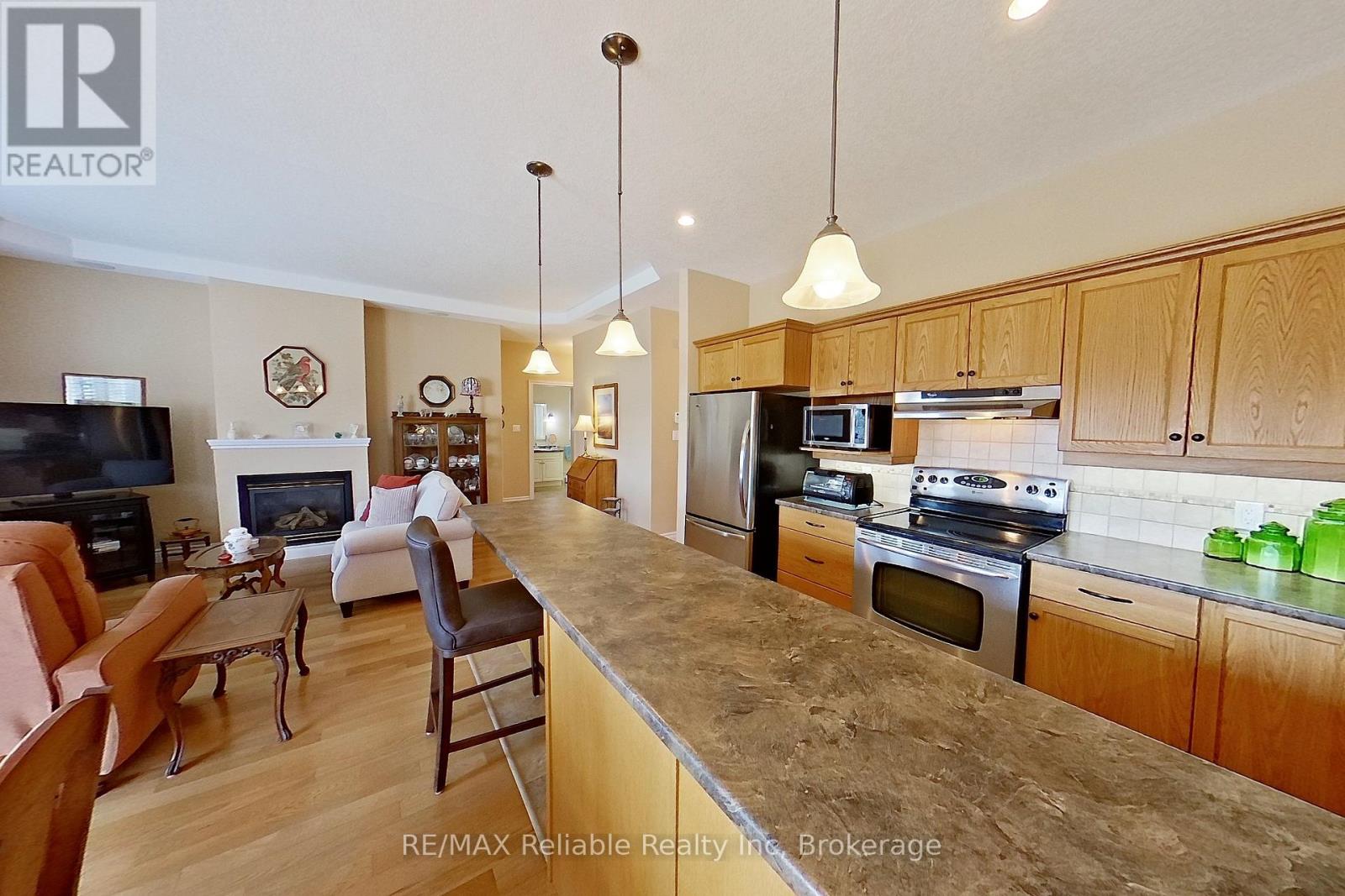 15 Bayfield Mews Lane, Bluewater, Ontario  N0M 1G0 - Photo 15 - X12887498