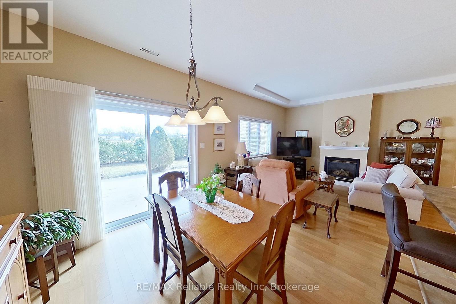 15 Bayfield Mews Lane, Bluewater, Ontario  N0M 1G0 - Photo 18 - X12887498