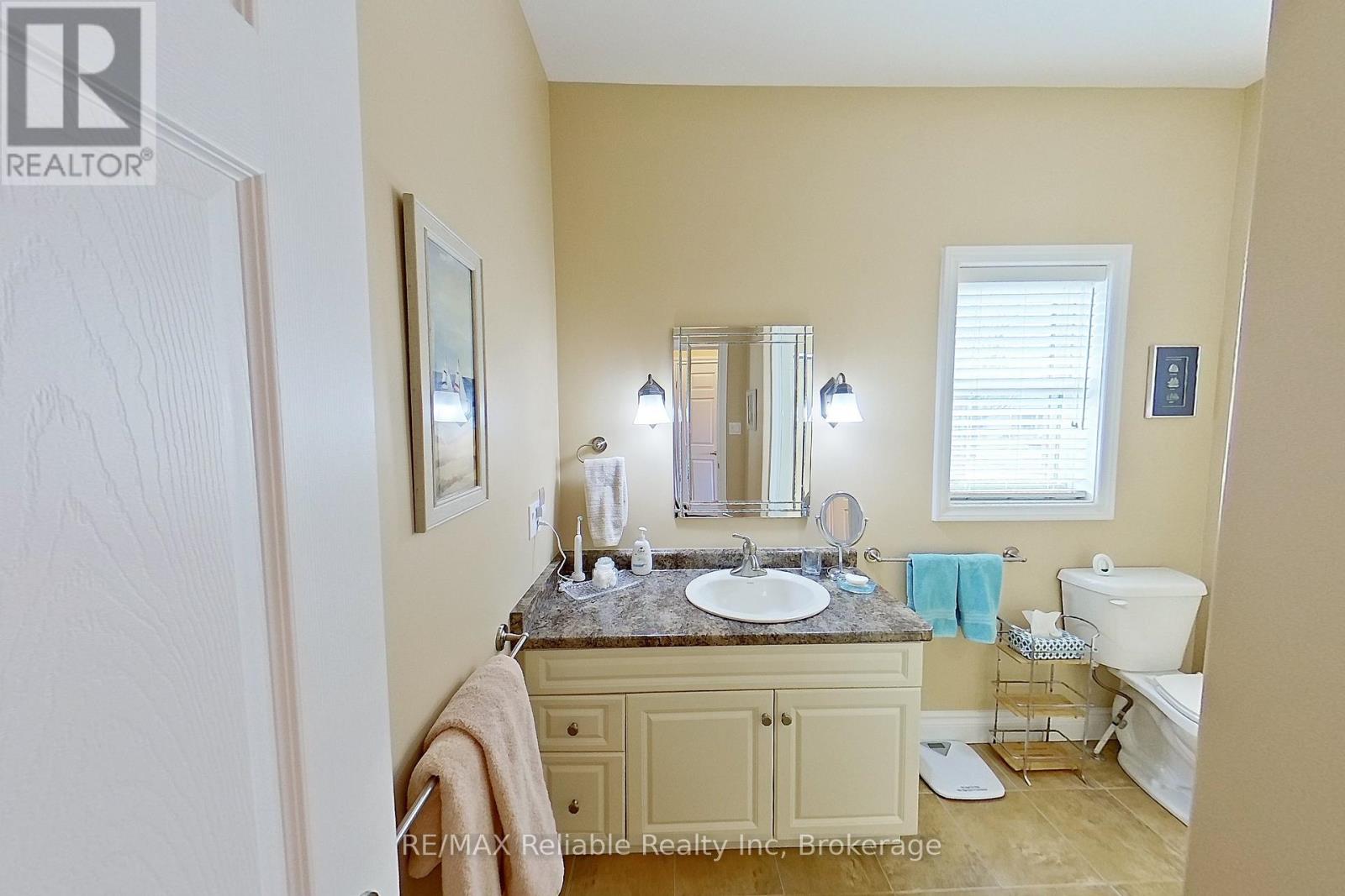 15 Bayfield Mews Lane, Bluewater, Ontario  N0M 1G0 - Photo 25 - X12887498