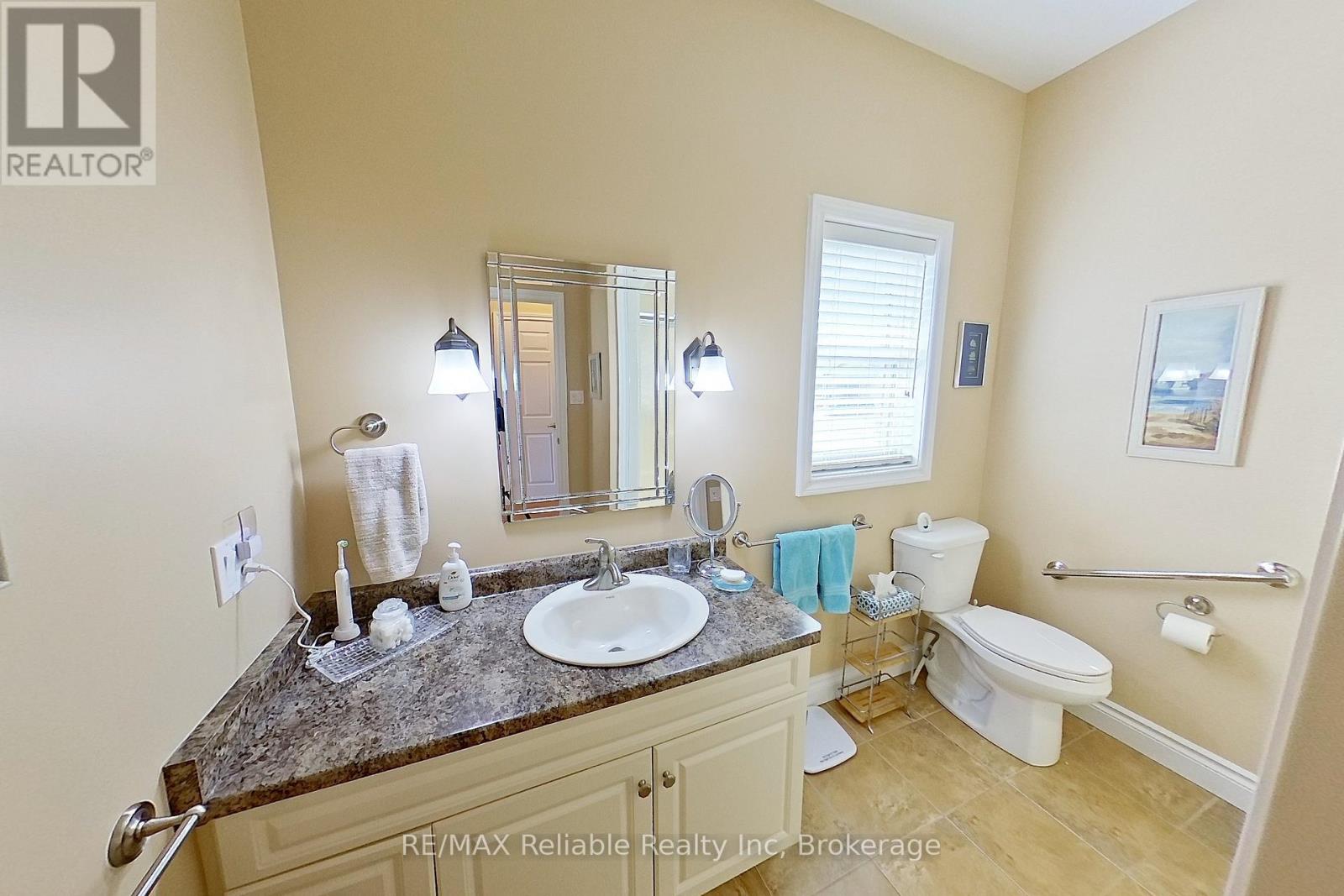 15 Bayfield Mews Lane, Bluewater, Ontario  N0M 1G0 - Photo 26 - X12887498