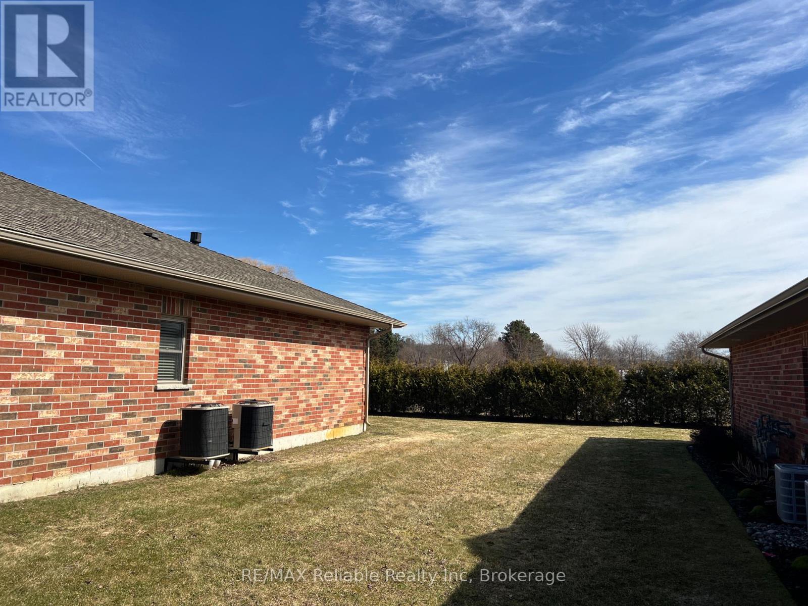 15 Bayfield Mews Lane, Bluewater, Ontario  N0M 1G0 - Photo 33 - X12887498