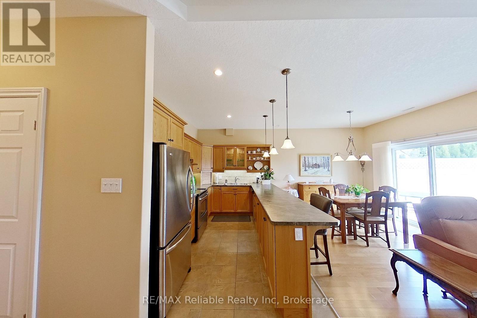 15 Bayfield Mews Lane, Bluewater, Ontario  N0M 1G0 - Photo 8 - X12887498