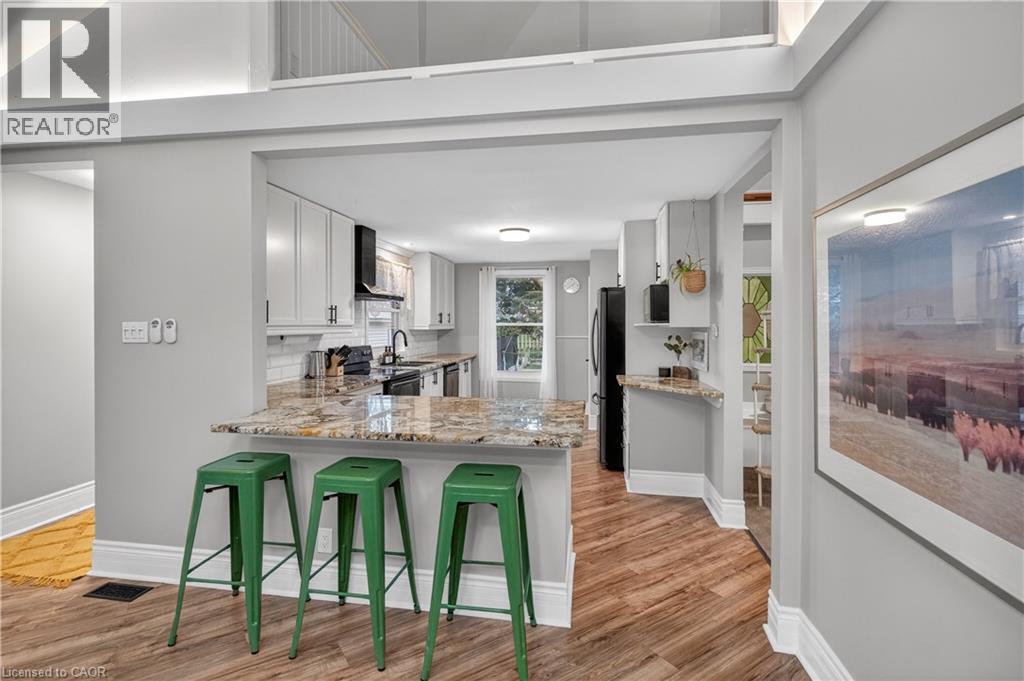 486 East 38th Street, Hamilton, Ontario  L8V 4G8 - Photo 13 - 40812550