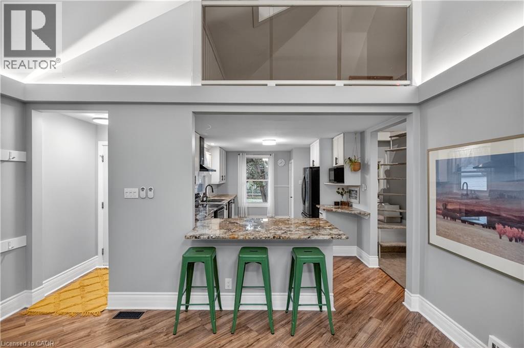 486 East 38th Street, Hamilton, Ontario  L8V 4G8 - Photo 14 - 40812550