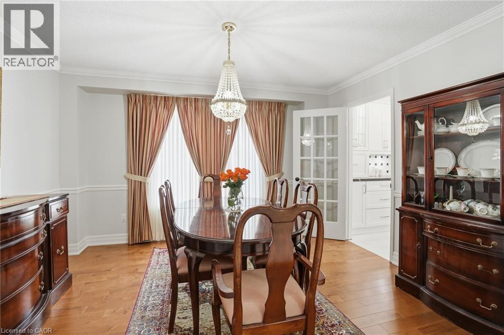 3192 Colebrook Court, Mississauga, Ontario  L5N 3E2 - Photo 10 - 40812537