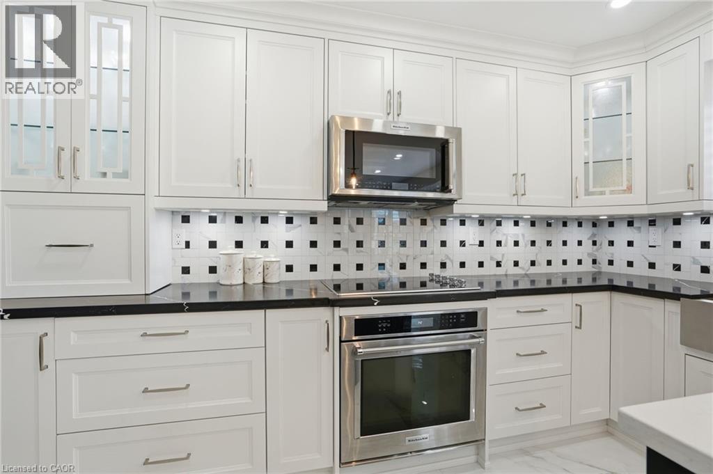 3192 Colebrook Court, Mississauga, Ontario  L5N 3E2 - Photo 11 - 40812537