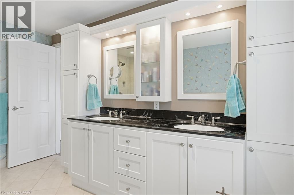 3192 Colebrook Court, Mississauga, Ontario  L5N 3E2 - Photo 27 - 40812537