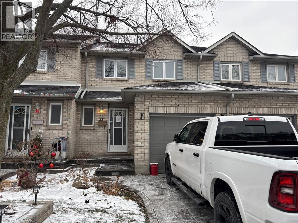 1 ROYALWOOD Court Unit# 55, Hamilton, Ontario