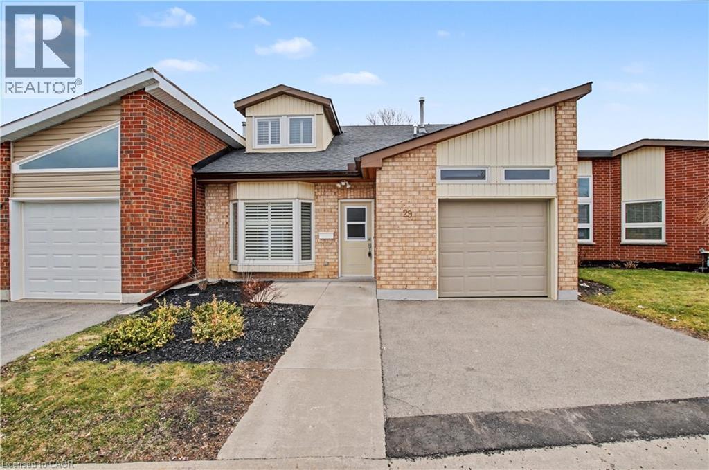 29 ARCHDEACON CLARK Trail, Hamilton, Ontario