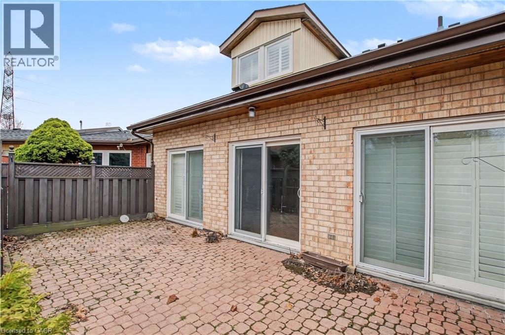 29 Archdeacon Clark Trail, Hamilton, Ontario  L9B 2M1 - Photo 32 - 40797915