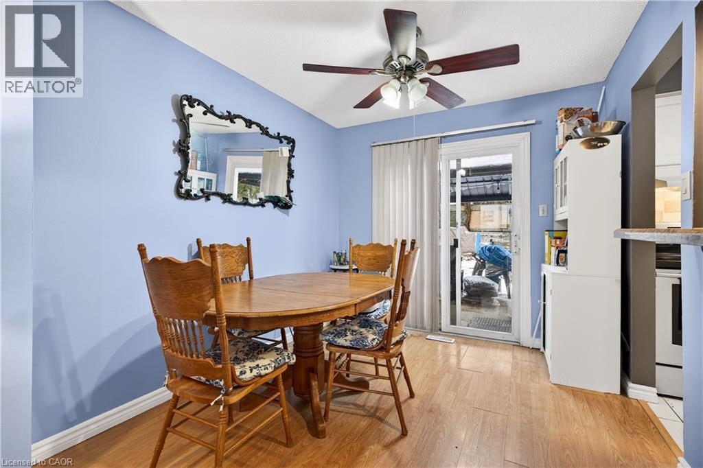 106 Wendover Drive, Hamilton, Ontario  L9C 5X5 - Photo 3 - 40812062