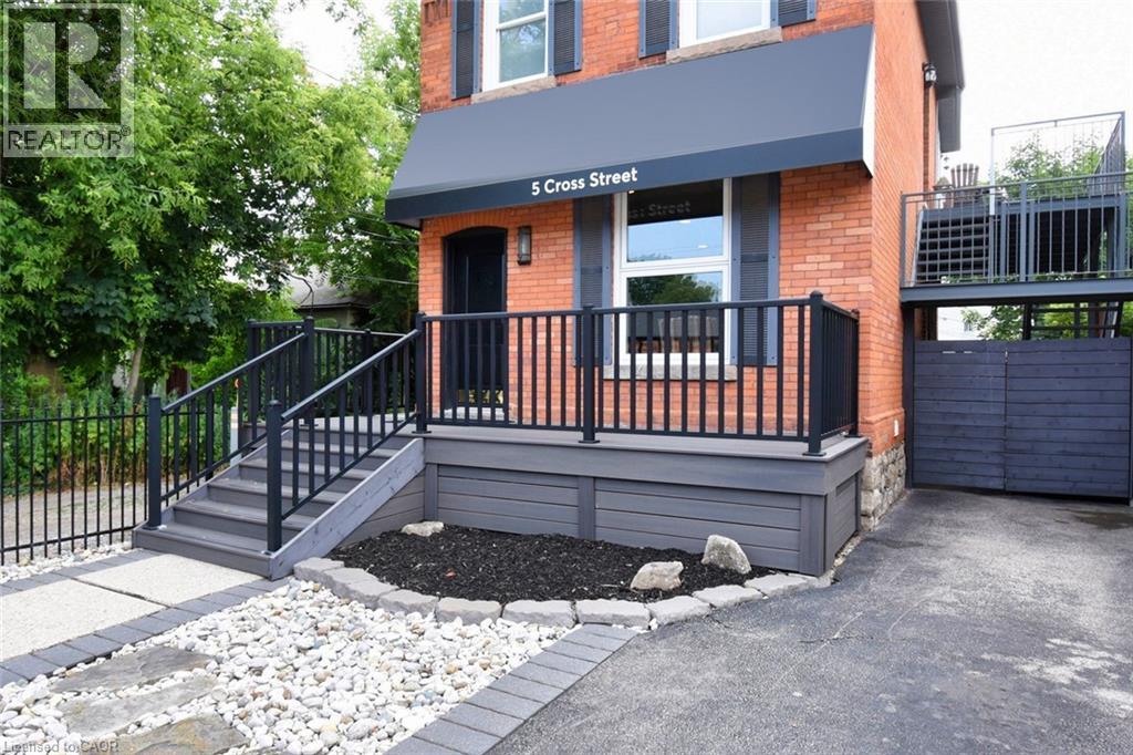 5 Cross Street, Dundas, Ontario  L9H 2R3 - Photo 2 - 40812560