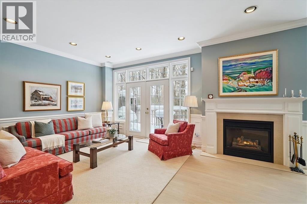 2303 Hill Ridge Court Unit# 16, Oakville, Ontario  L6M 3N3 - Photo 9 - 40812579