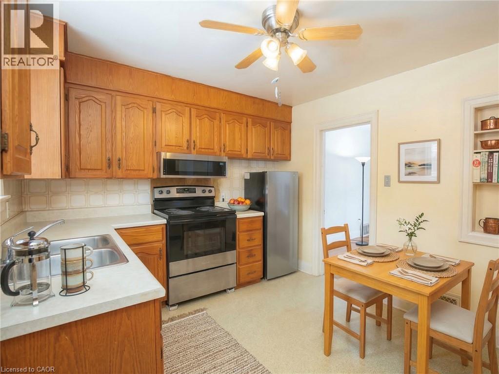 90 Osler Drive, Dundas, Ontario  L9H 4B5 - Photo 16 - 40811768