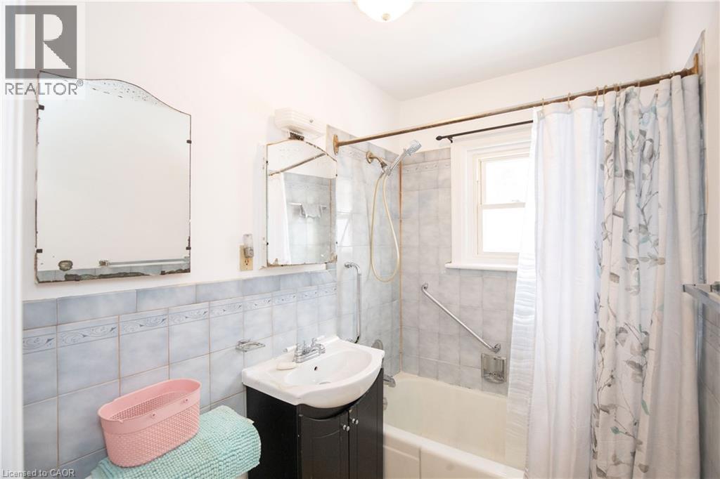 90 Osler Drive, Dundas, Ontario  L9H 4B5 - Photo 20 - 40811768