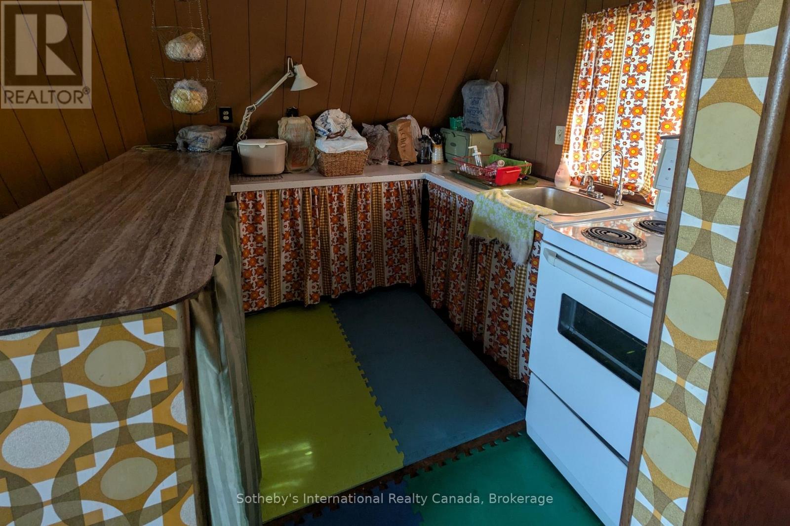 7128 Go Home Lake Shr, Georgian Bay, Ontario  L0K 1S0 - Photo 4 - X12890210