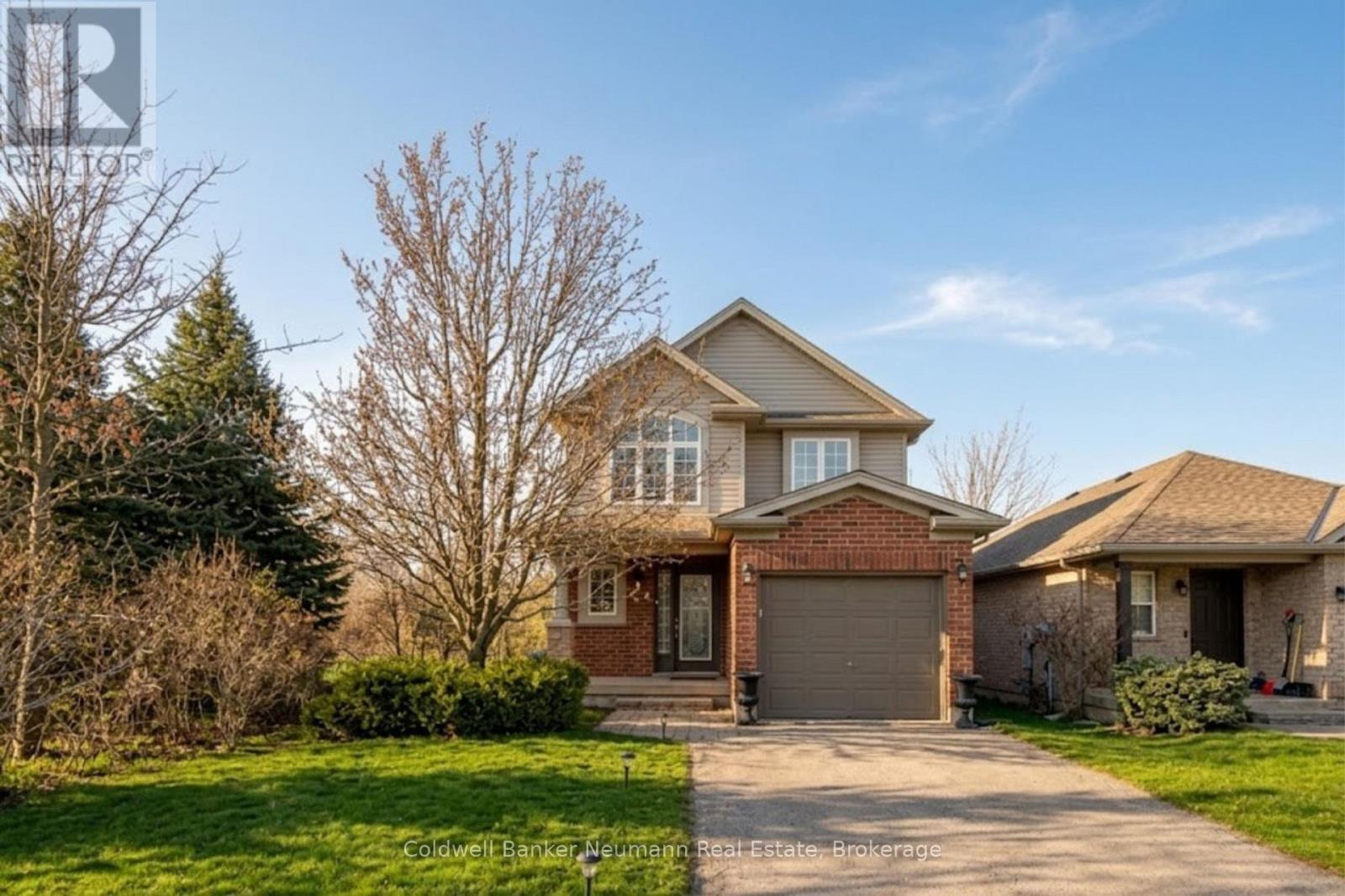 150 LYNCH CIRCLE, Guelph, Ontario
