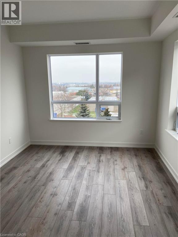 251 Northfield Drive Unit# 522, Waterloo, Ontario  N2K 0G9 - Photo 6 - 40812677