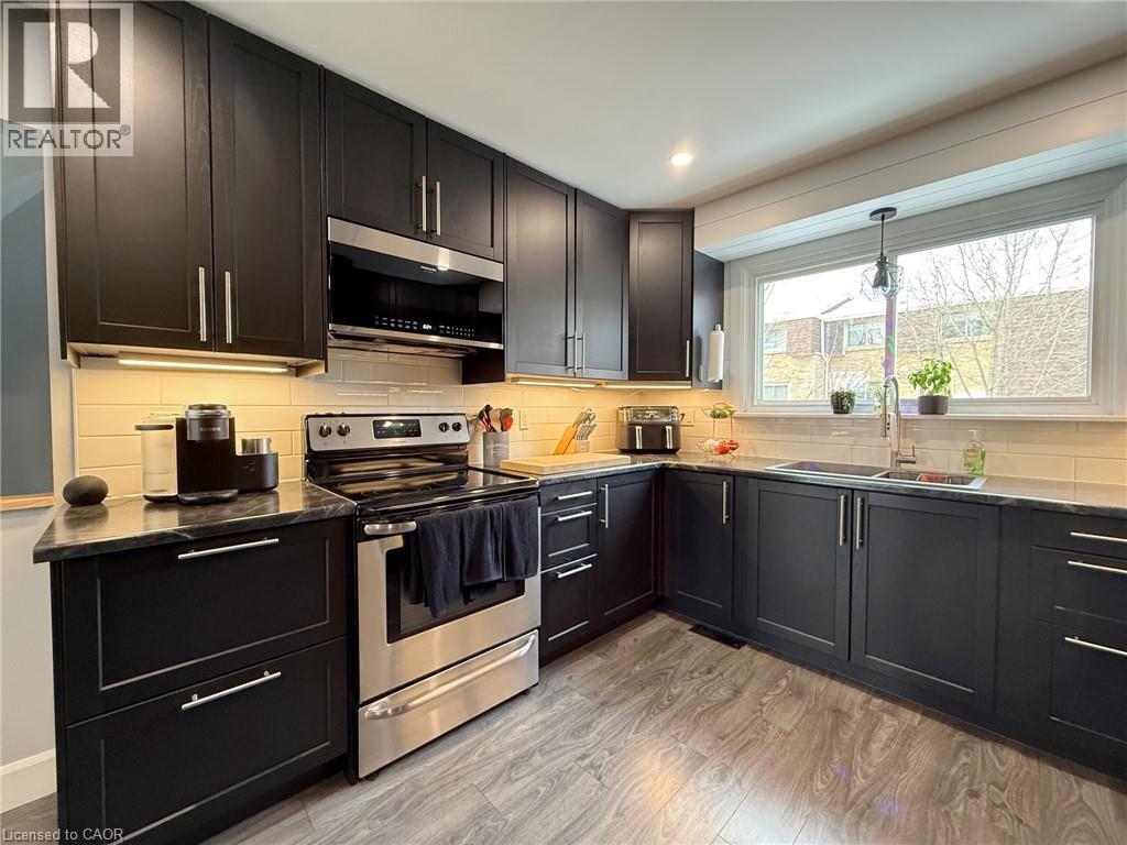 17 Melanie Crescent Unit# 17, Waterdown, Ontario  L0R 2H0 - Photo 13 - 40812398