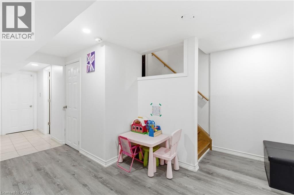 18 Ferrie Street W, Hamilton, Ontario  L8L 1C5 - Photo 16 - 40812834