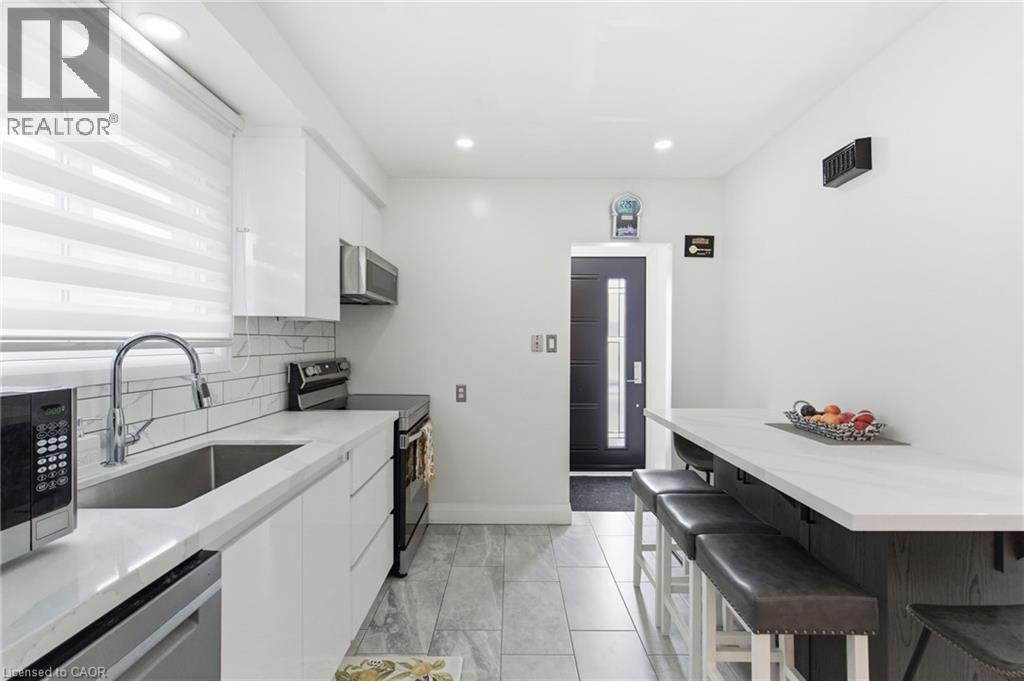 18 Ferrie Street W, Hamilton, Ontario  L8L 1C5 - Photo 6 - 40812834