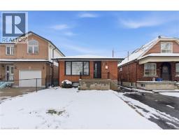18 FERRIE Street W, Hamilton, Ontario