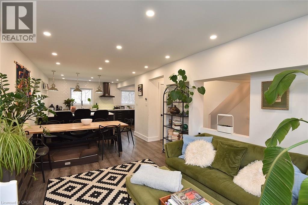 1221 Dundix Road Unit# 8, Mississauga, Ontario  L4Y 3Y9 - Photo 7 - 40812954