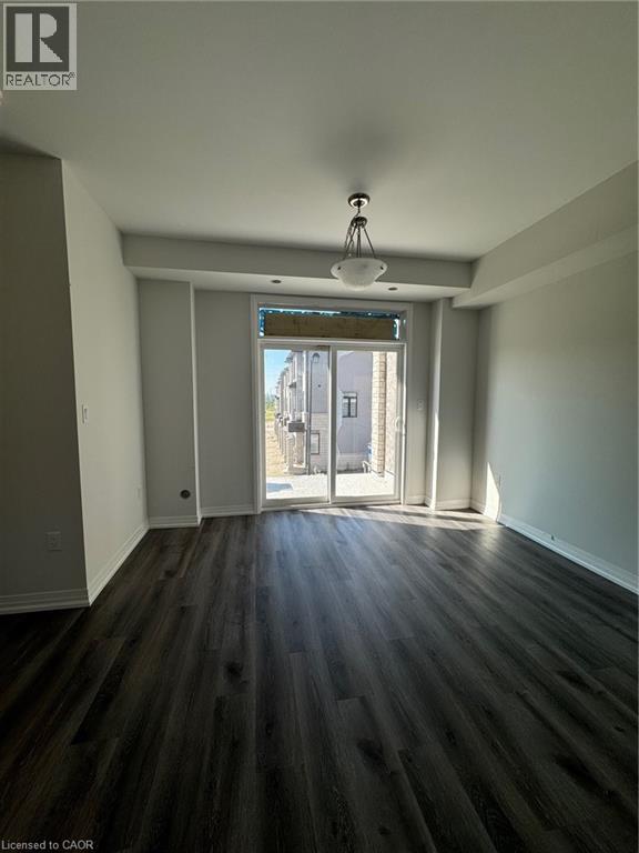 155 Equestrian Way Unit# 26, Cambridge, Ontario  N3E 0E8 - Photo 9 - 40812623