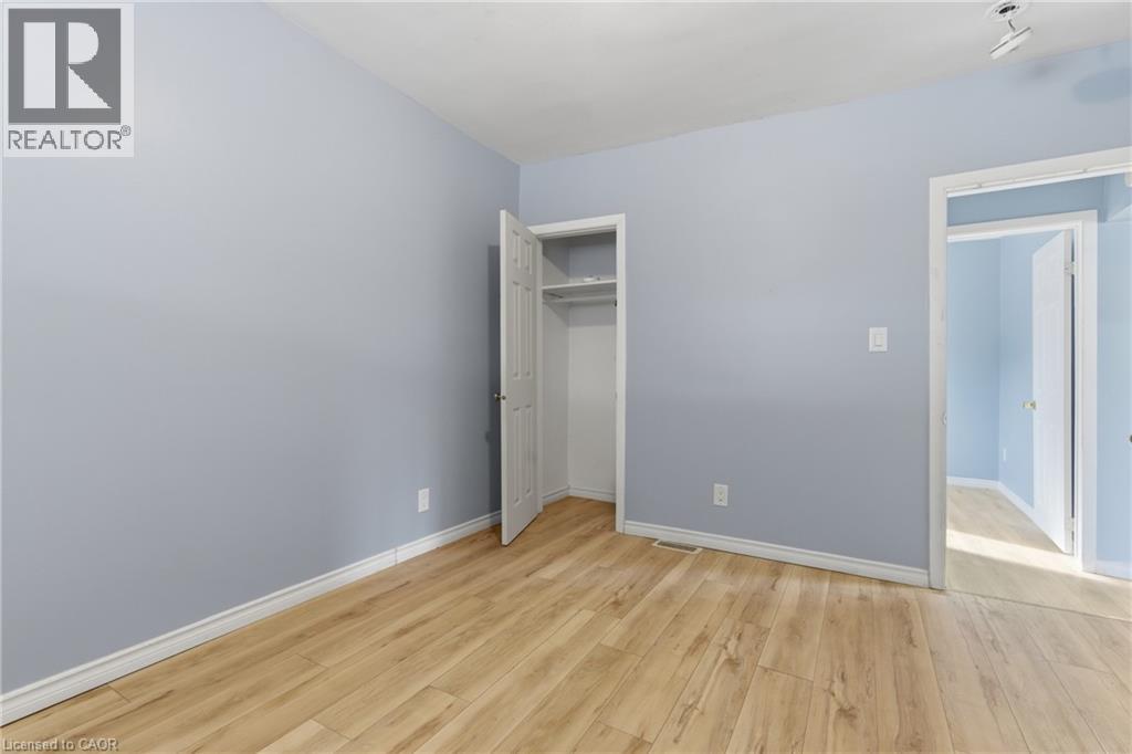 880 Lawrence Road, Hamilton, Ontario  L8K 2A3 - Photo 28 - 40812622