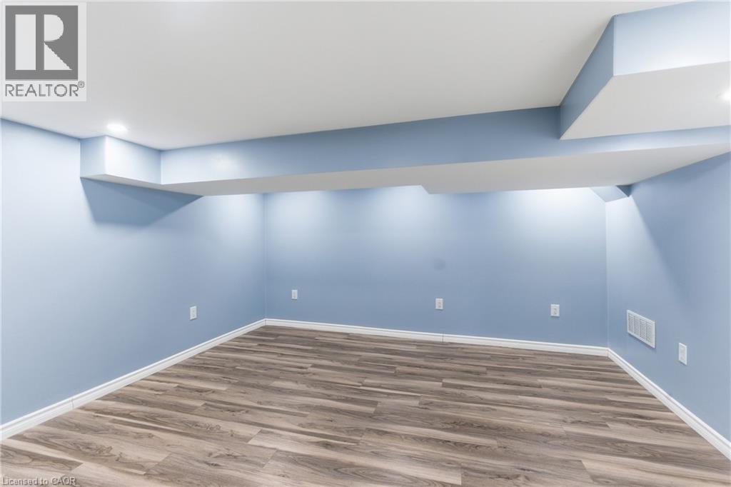 880 Lawrence Road, Hamilton, Ontario  L8K 2A3 - Photo 30 - 40812622