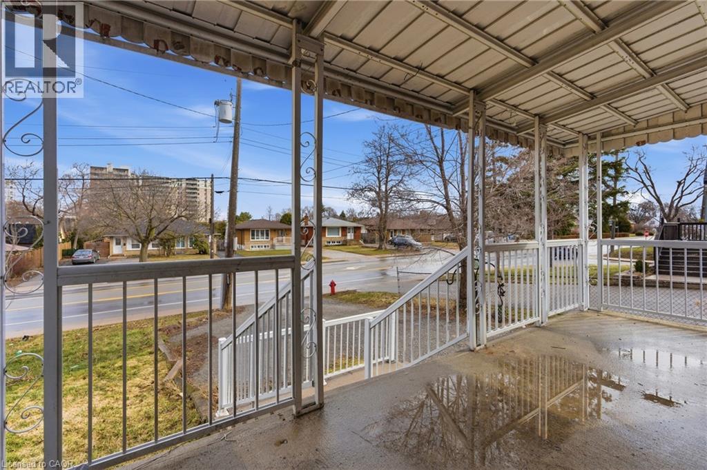 880 Lawrence Road, Hamilton, Ontario  L8K 2A3 - Photo 6 - 40812622