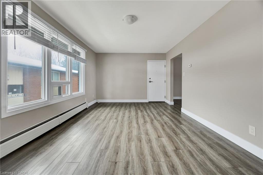 66 Barbara Crescent, Kitchener, Ontario  N2M 4N2 - Photo 4 - 40812522