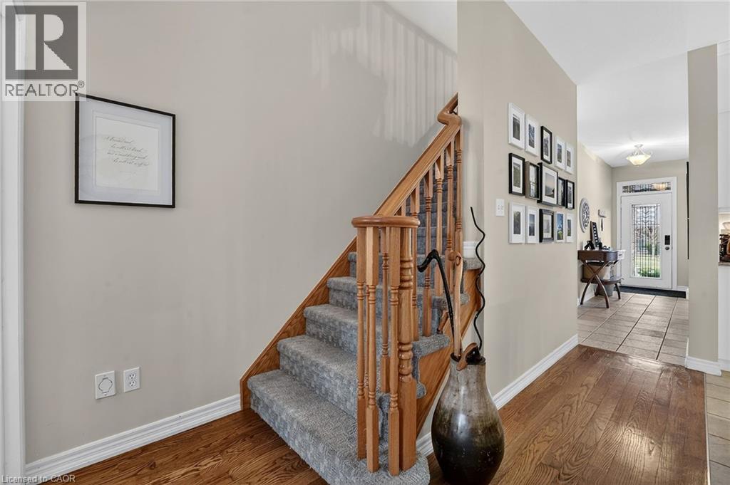 6 Conrad Place, Grimsby, Ontario  L3M 5S5 - Photo 22 - 40812220