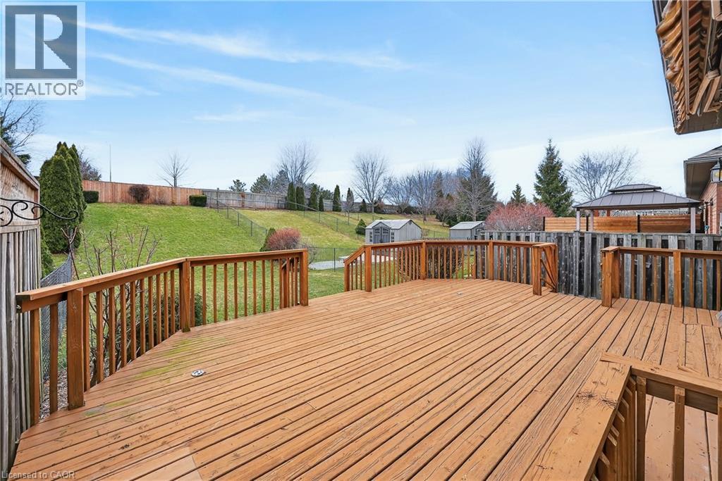 26 Conrad Place, Grimsby, Ontario  L3M 5S5 - Photo 8 - 40812872