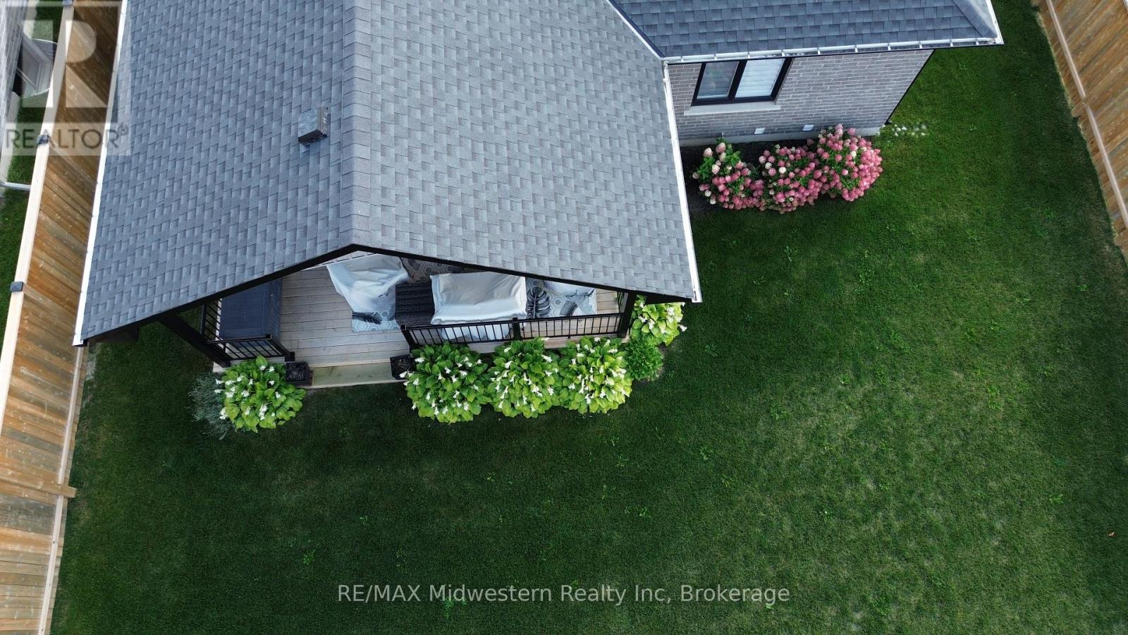 1095 Kincaid Street W, North Perth, Ontario  N4W 0J8 - Photo 23 - X12896002