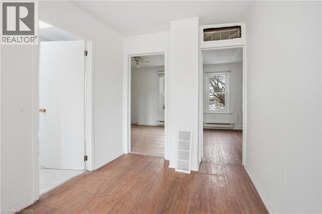 1345 Main Street, Hamilton, Ontario  L8K 1B6 - Photo 17 - 40813278