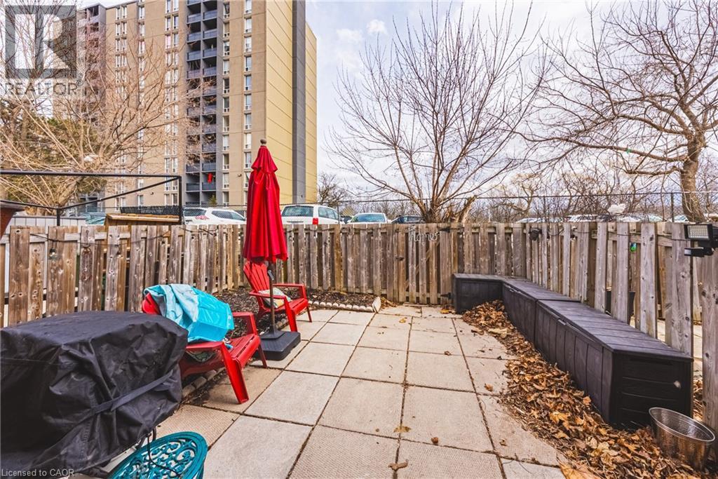 38 Glenburn Court, Hamilton, Ontario  L8E 1C8 - Photo 22 - 40813012