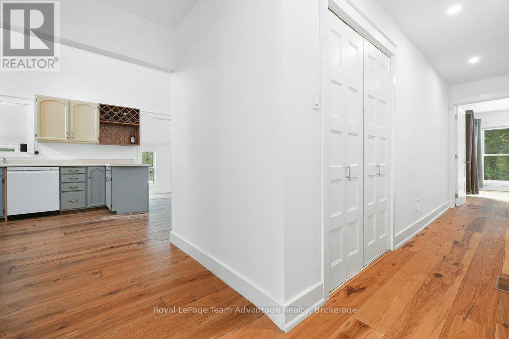 18 Ferris Road, Seguin, Ontario  P2A 2W8 - Photo 12 - X12897128