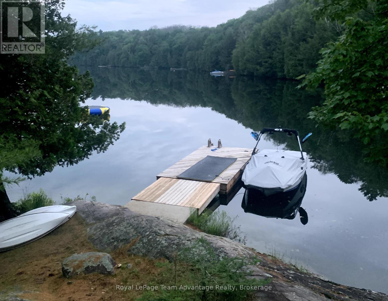 18 Ferris Road, Seguin, Ontario  P2A 2W8 - Photo 5 - X12897128