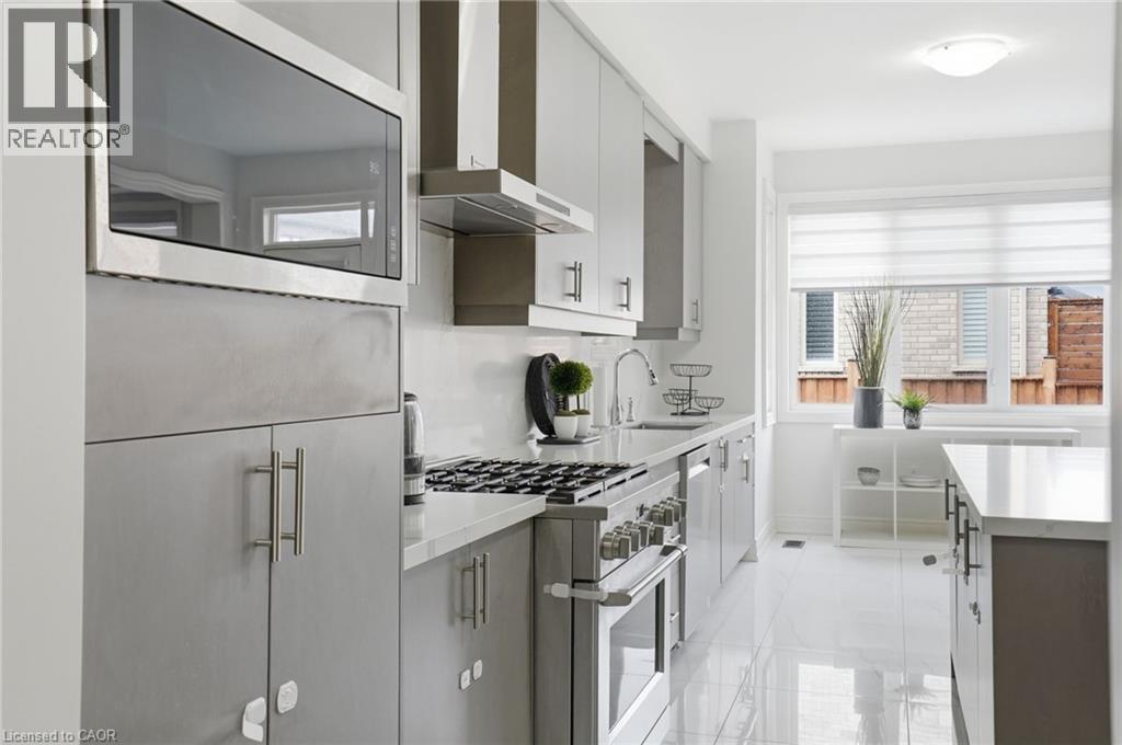 7 Grierson Trail, Waterdown, Ontario  L8B 1Z7 - Photo 14 - 40813325