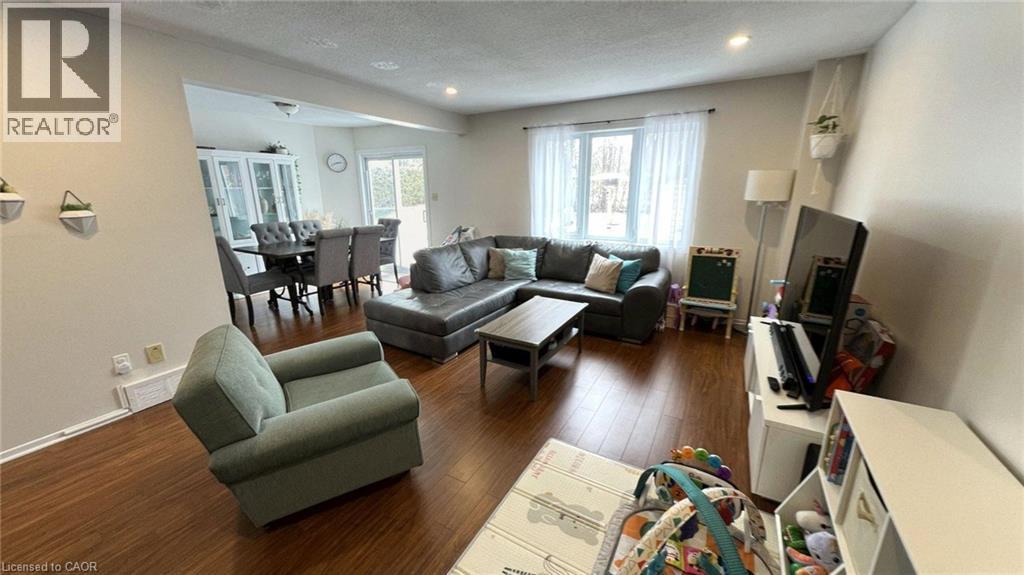 1445 Gaultois Avenue, Orleans, Ontario  K1C 3G7 - Photo 7 - 40811431