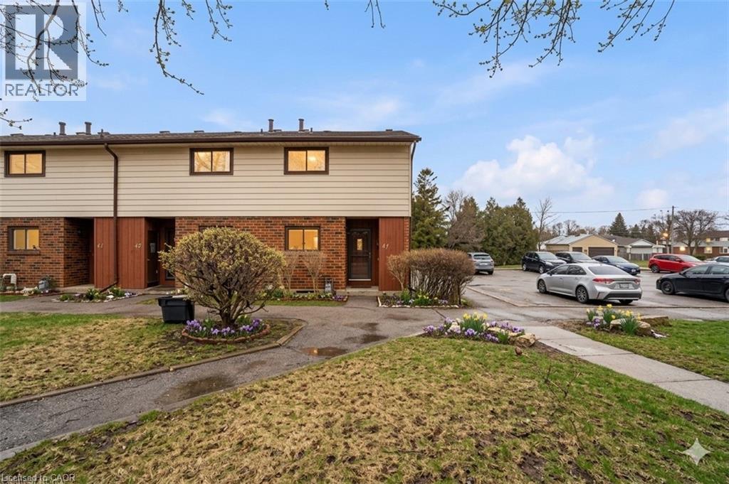 25 Garrow Drive Unit# 41, Hamilton, Ontario  L9C 2X2 - Photo 3 - 40813074