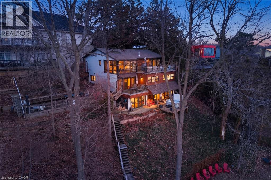 868 DANFORTH Place, Burlington, Ontario