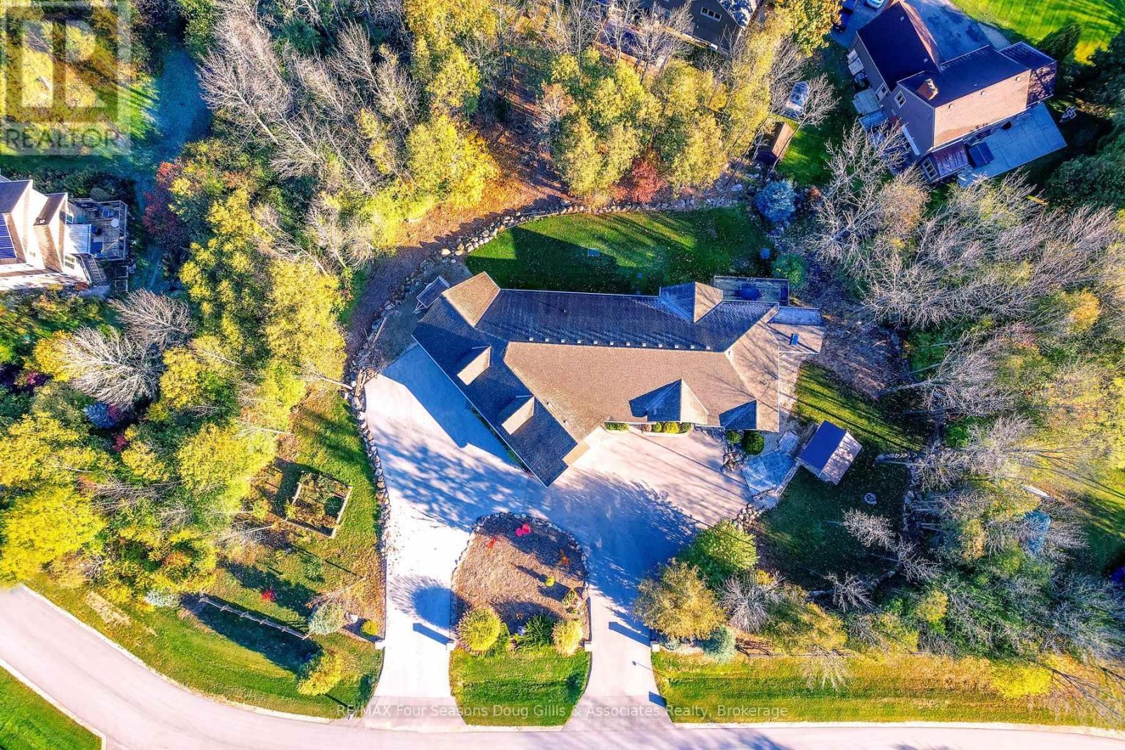 135 Algonquin Drive, Meaford, Ontario  N4L 0A7 - Photo 39 - X12898612