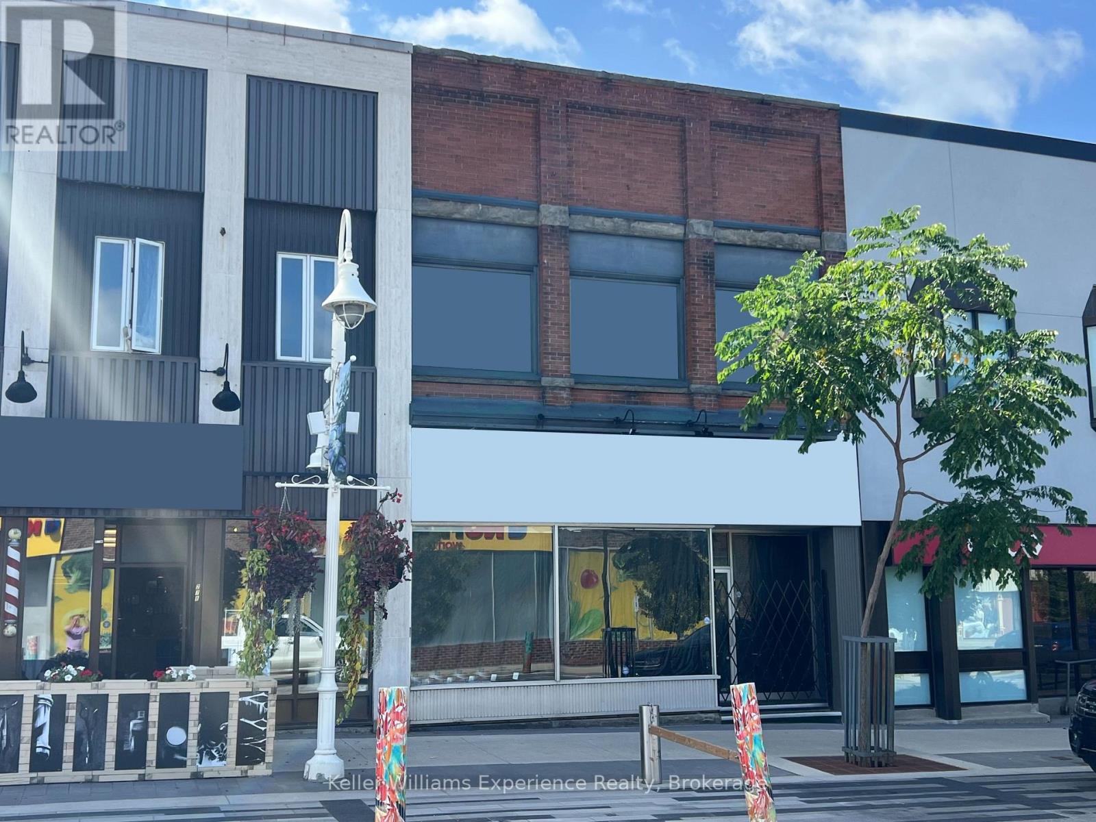 276 KING STREET, Midland, Ontario